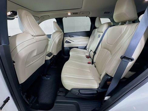 Certified 2023 INFINITI QX60 Luxe w/ Cargo Package AWD/4WD image 31