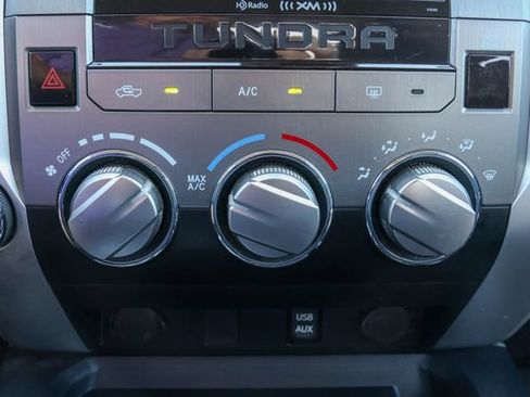 Used 2019 Toyota Tundra SR5 w/ SR5 Upgrade Package AWD/4WD image 26