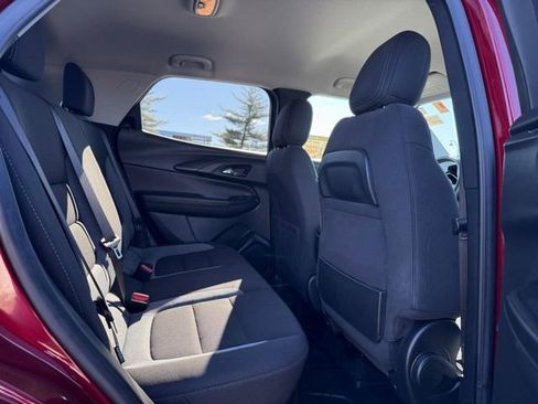 Used 2023 Chevrolet TrailBlazer LT image 11