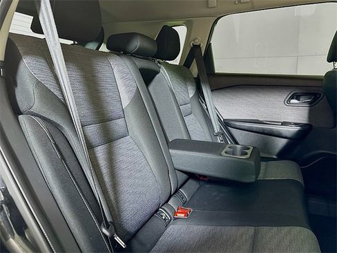 Used 2023 Nissan Rogue SV image 24