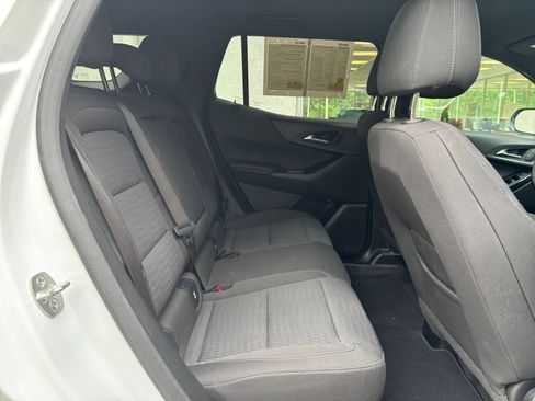 Used 2025 Chevrolet Equinox LT FWD image 39