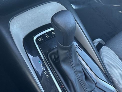 Used 2024 Toyota Corolla LE image 19