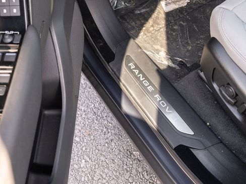 New 2026 Land Rover Range Rover Velar S image 16