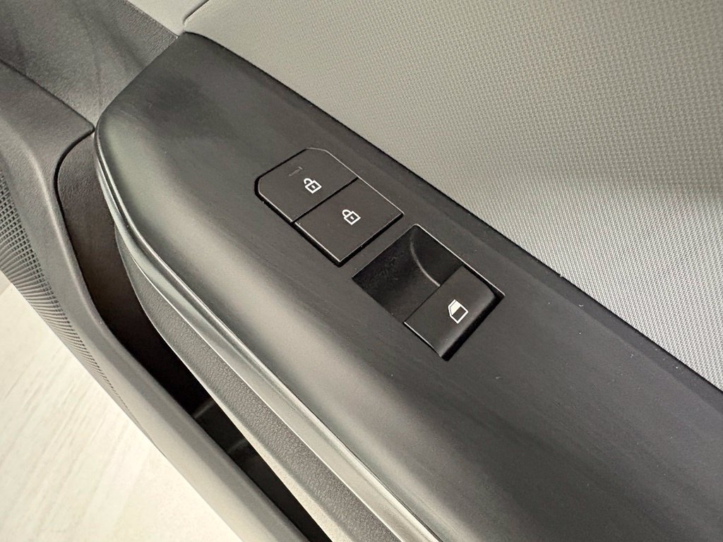 New 2026 Kia K4 FWD image 26