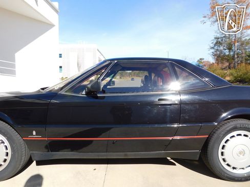 Used 1989 Cadillac Allante image 13