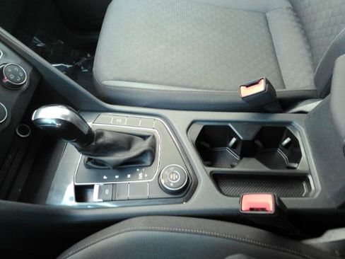 Used 2020 Volkswagen Tiguan S w/ 3rd Row Seat Package image 36