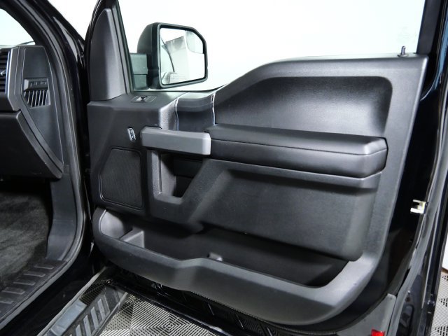Used 2018 Ford F150 XLT w/ Equipment Group 302A Luxury AWD/4WD image 11