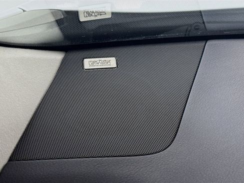 Used 2021 Lexus RX 450h 450h w/ Luxury Package image 19