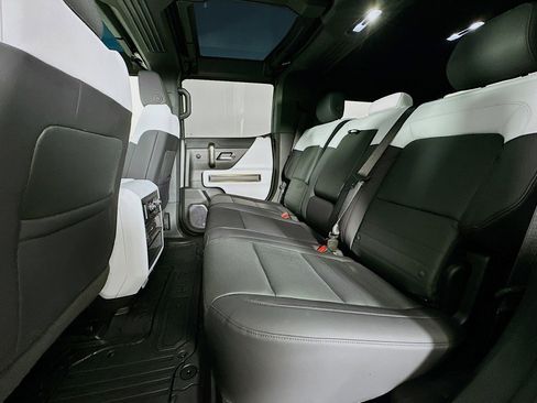 Used 2025 GMC Hummer EV 3X w/ LPO, Cargo Utility Package image 9