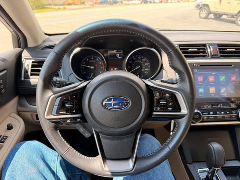 Used 2018 Subaru Outback 2.5i Limited AWD/4WD image 13