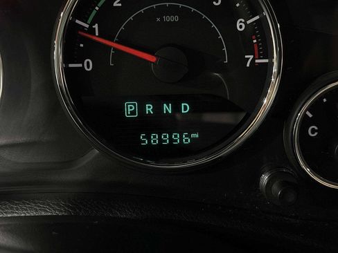 Used 2015 Jeep Wrangler Unlimited Sahara w/ Connectivity Group image 18