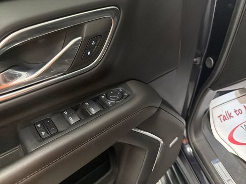 Used 2024 Chevrolet Tahoe LT w/ Luxury Package AWD/4WD image 12
