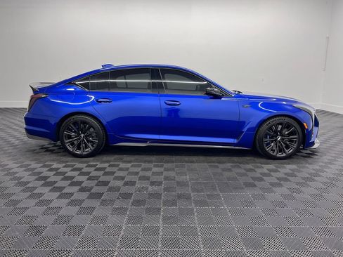 Used 2026 Cadillac CT5 V Blackwing w/ Deep Ocean Appearance Package RWD image 8