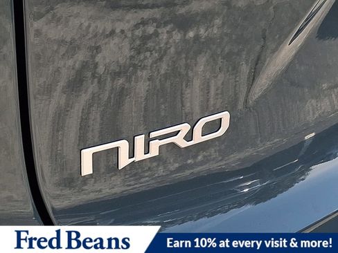 New 2026 Kia Niro SX Touring image 24