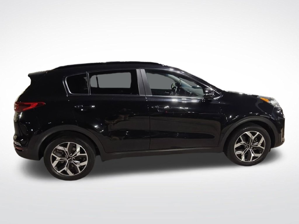 Used 2022 Kia Sportage EX w/ EX Technology Package FWD image 7