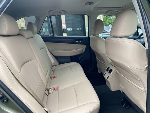Used 2018 Subaru Outback 2.5i Limited image 30
