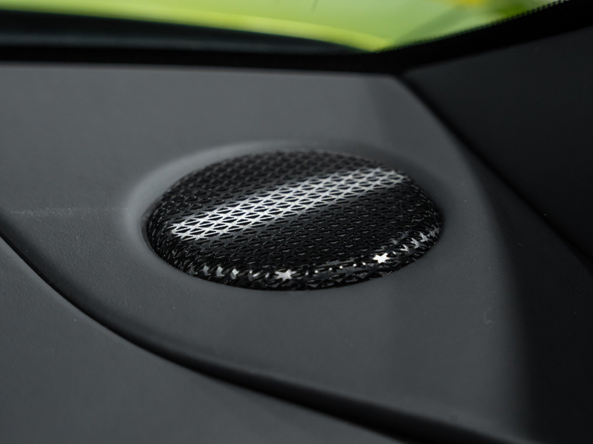 Used 2024 Aston Martin DB12 Coupe RWD image 48
