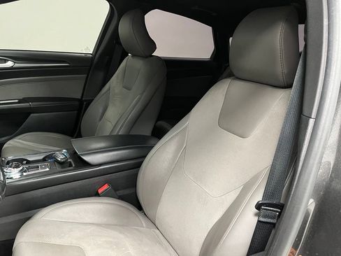Used 2017 Ford Fusion Sport w/ Equipment Group 401A AWD/4WD image 22