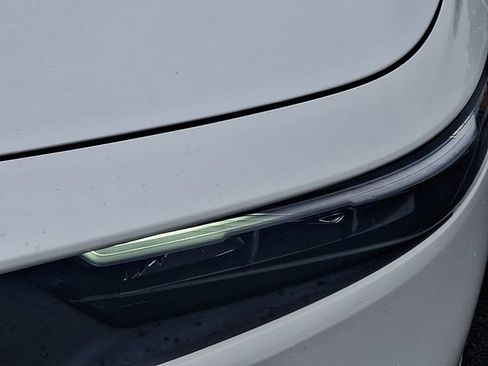 Certified 2023 Honda Accord LX image 9