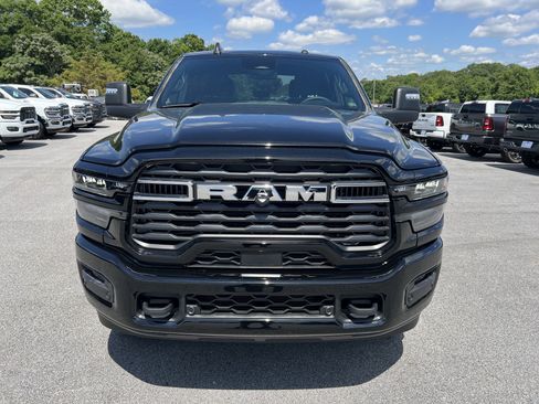 New 2026 RAM 2500 Big Horn AWD/4WD image 3