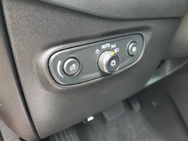 Certified 2024 Chevrolet Equinox Premier FWD image 23
