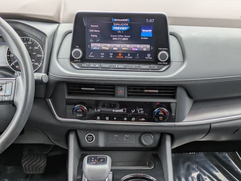 Certified 2023 Nissan Rogue SV AWD/4WD image 19