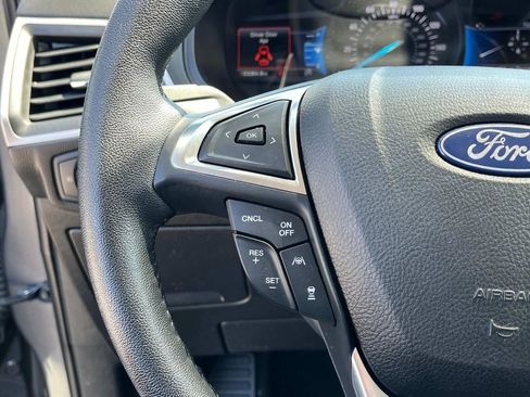 Used 2022 Ford Edge SEL w/ Convenience Package image 29