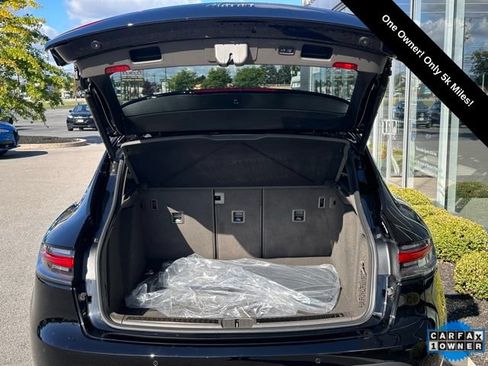 Used 2025 Porsche Macan w/ Premium Package Plus AWD/4WD image 6