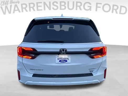 Used 2025 Honda Odyssey Sport-L image 6
