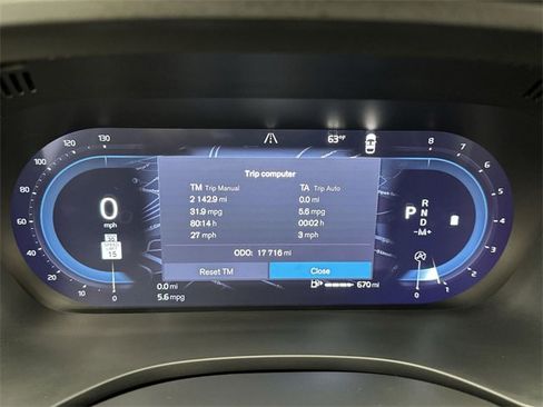 Certified 2025 Volvo XC60 B5 Plus image 15