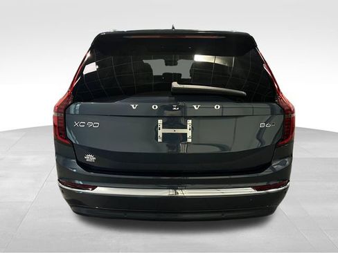 Used 2026 Volvo XC90 B6 Ultra w/ Protection Package image 6