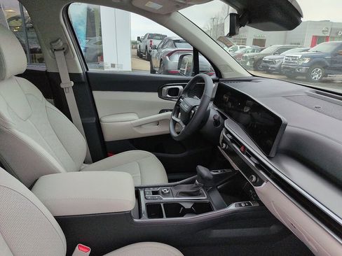 New 2026 Kia Sorento S w/ S Panoramic Sunroof Package image 7