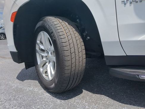 Used 2024 Chevrolet Tahoe LT AWD/4WD image 39