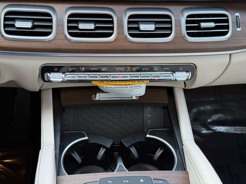 New 2026 Mercedes-Benz GLE 450 4MATIC image 19