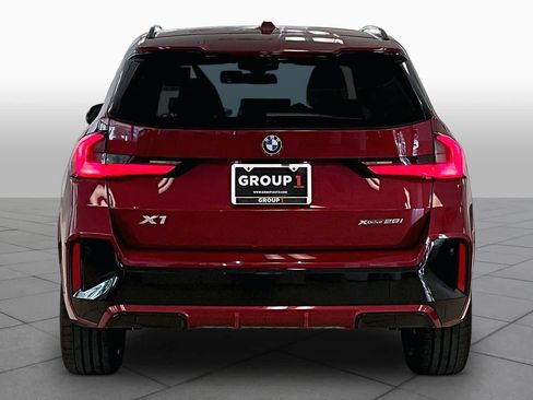 Used 2026 BMW X1 xDrive28i w/ Technology Package AWD/4WD image 4