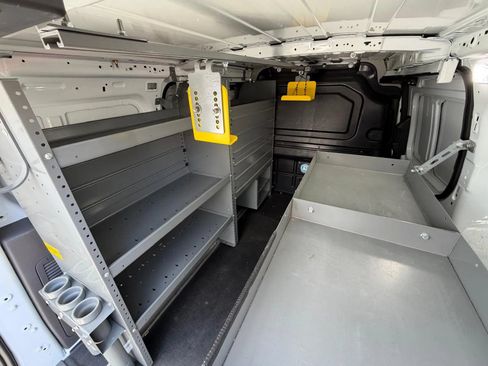 Used 2023 Ford Transit Connect XLT FWD image 32