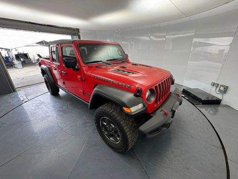 Used 2023 Jeep Gladiator Rubicon image 7