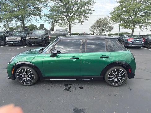 Used 2025 MINI Cooper S FWD image 2