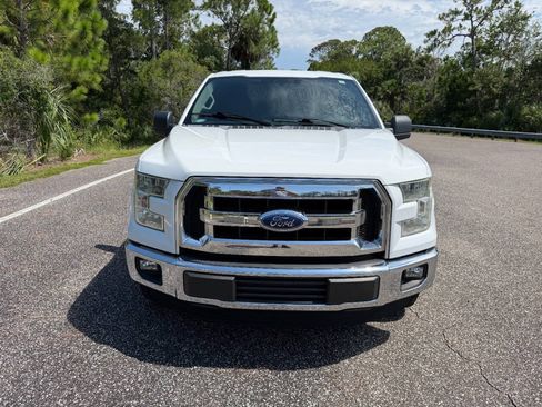 Used 2015 Ford F150 XLT w/ Trailer Tow Package RWD image 12