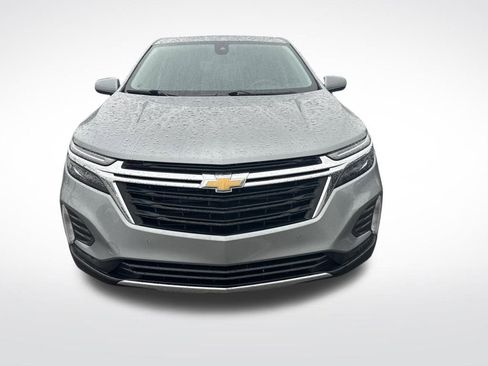 Used 2024 Chevrolet Equinox LT w/ LPO, Floor Liner Package image 9