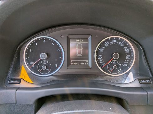 Used 2014 Volkswagen Tiguan S FWD image 15