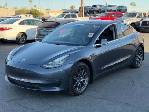 Used 2020 Tesla Model 3 Standard Range RWD image 7