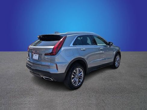 Certified 2025 Cadillac XT4 Premium Luxury FWD image 5