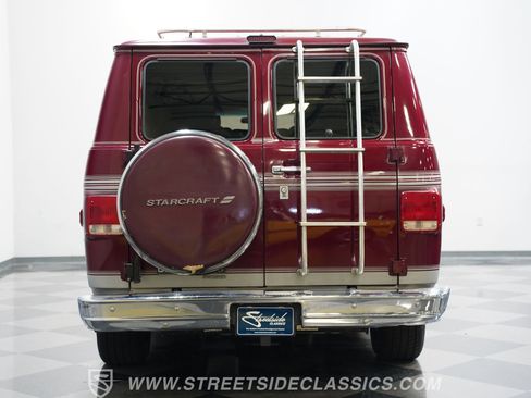 Used 1990 Chevrolet G20 image 10