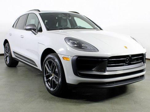 New 2026 Porsche Macan Turbo image 9