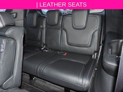 Certified 2025 Nissan Armada PRO-4X image 22