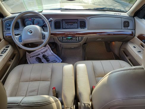 Used 2004 Mercury Grand Marquis LS image 9