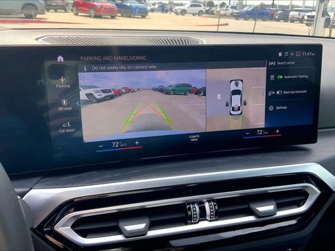 Used 2024 BMW 330i Sedan image 25