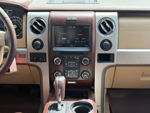 Used 2013 Ford F150 King Ranch w/ King Ranch Luxury Pkg AWD/4WD image 19