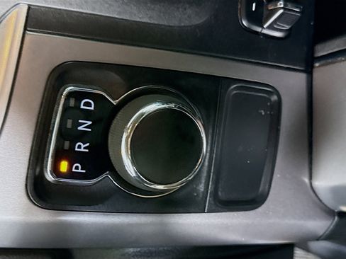 Used 2023 RAM 1500 Classic SLT w/ Trailer & Traction Group image 20